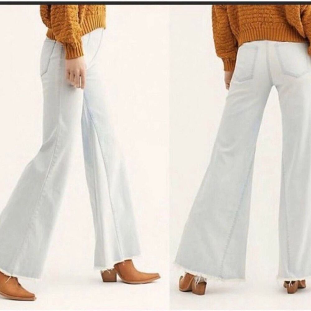 Free-people Women's Blue and White Jeans